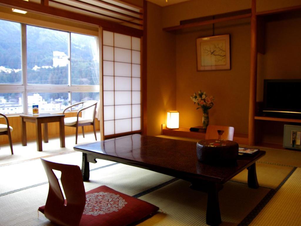 Gero Onsen Fugaku Hotel Ruang foto